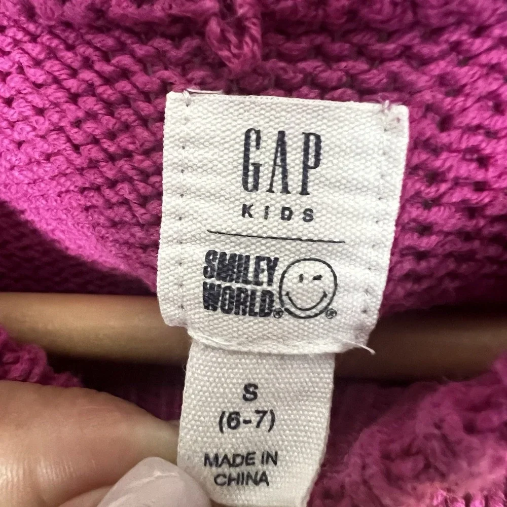 Gap Kids‎ SmileyWorld Sweater Size Small (6-7Y)